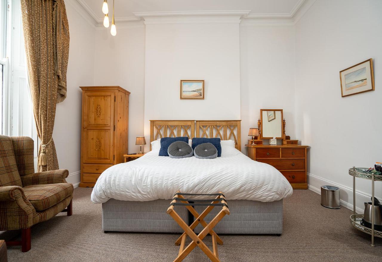 Antrim House Guest Rooms & Suites (Adults Only) Portrush Ngoại thất bức ảnh