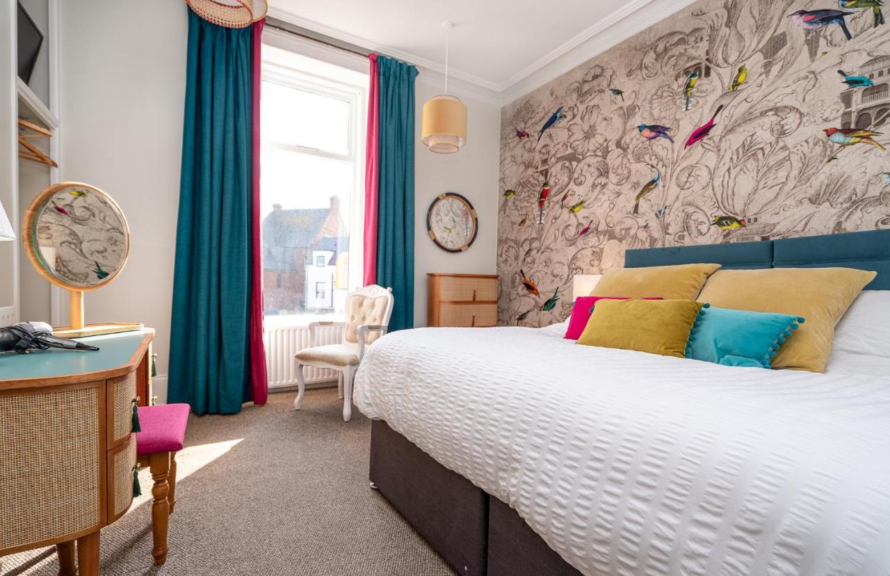 Antrim House Guest Rooms & Suites (Adults Only) Portrush Ngoại thất bức ảnh