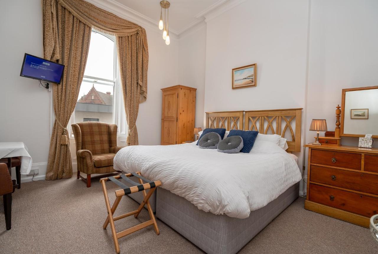 Antrim House Guest Rooms & Suites (Adults Only) Portrush Ngoại thất bức ảnh
