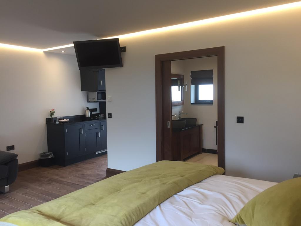 Antrim House Guest Rooms & Suites (Adults Only) Portrush Ngoại thất bức ảnh