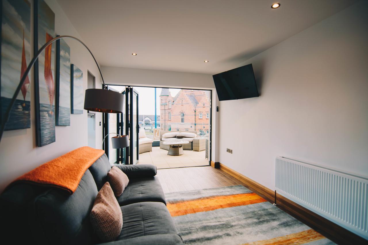 Antrim House Guest Rooms & Suites (Adults Only) Portrush Ngoại thất bức ảnh