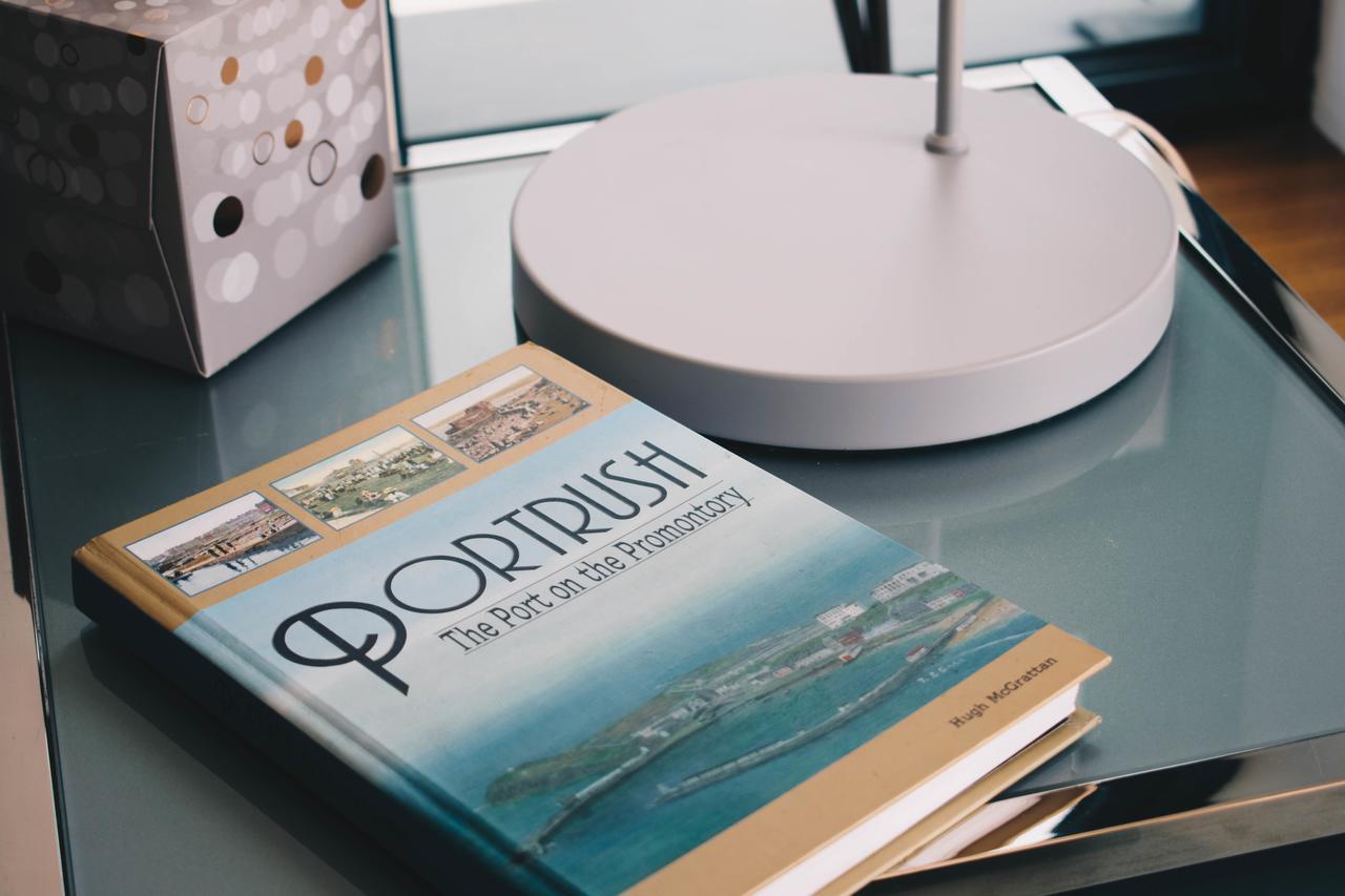 Antrim House Guest Rooms & Suites (Adults Only) Portrush Ngoại thất bức ảnh